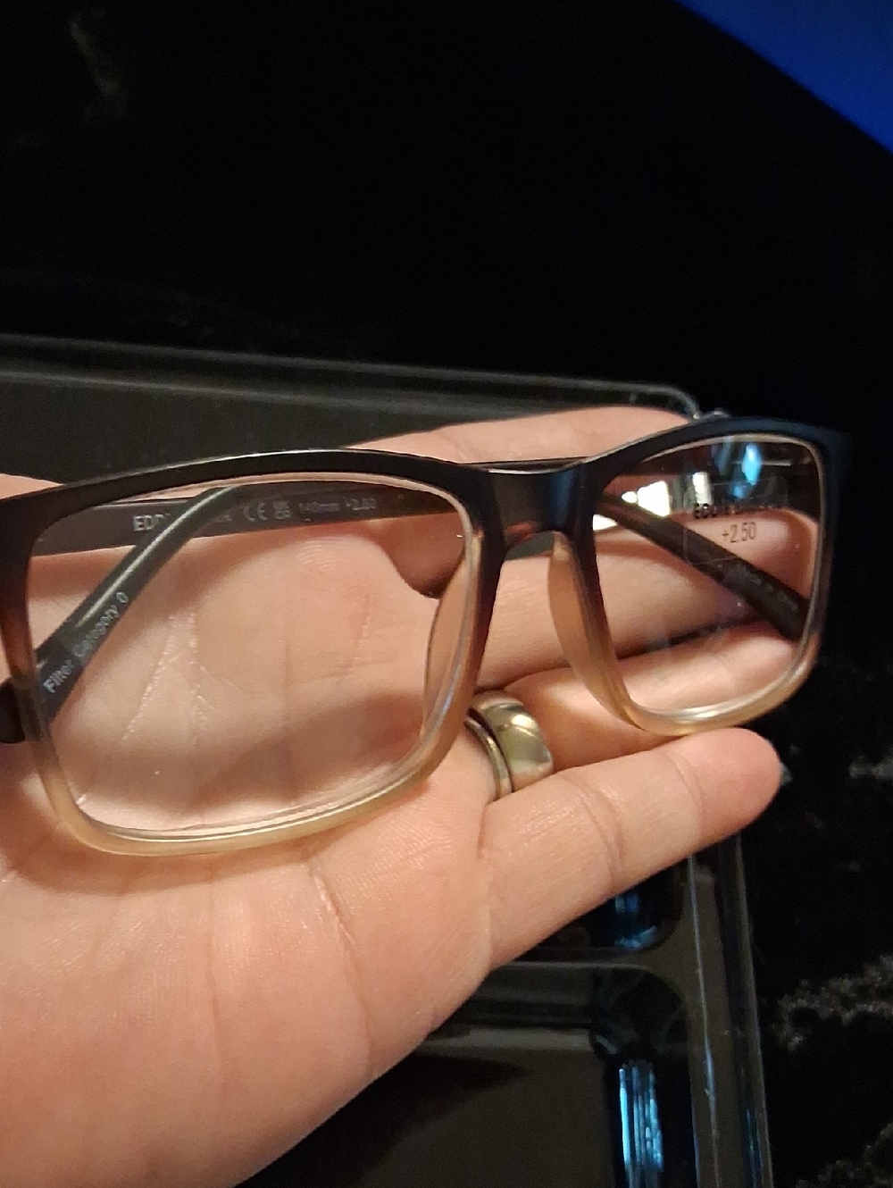 Eddie Bauer Three-Pack Reading Glasses +2.50 in Brown & Taupe & Frosted Grey Nib - Picture 11 of 11